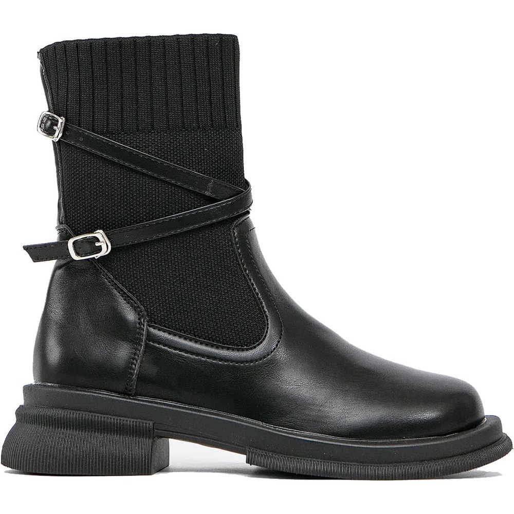 NEWBELLA Women’s Strap Decor Ankle Boots in Black, Size 6​​​​​​
